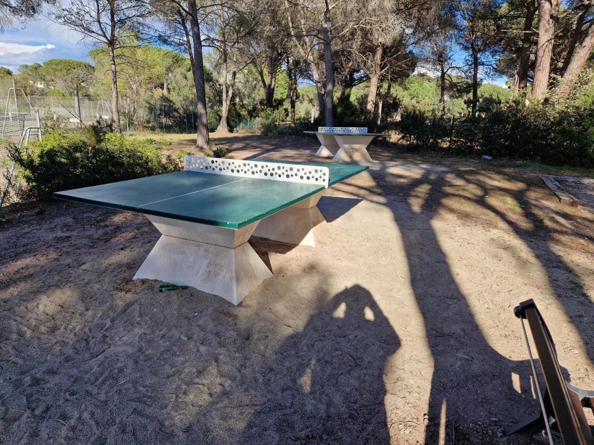 Apartmán Grand T3 - Terrasse Les Pieds Dans L'Eau - Climatisation Saint-Raphaël Exteriér fotografie